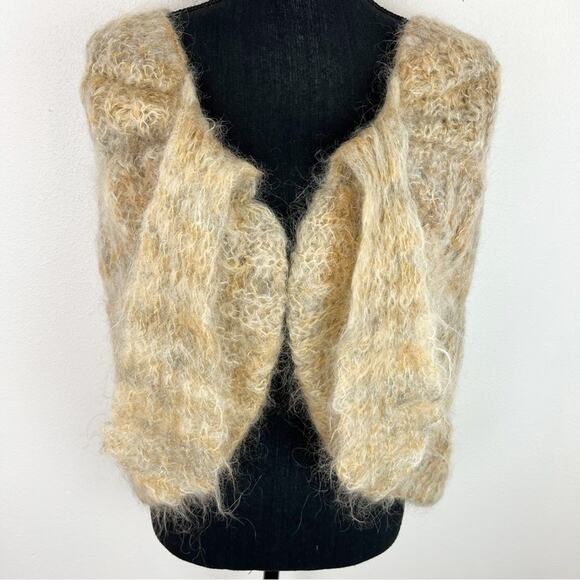 T Swarte Schaep S/M Hand Knitwear Wrap Shawl Cape Heritage Dutch Wool Tan Cream - Picture 12 of 13